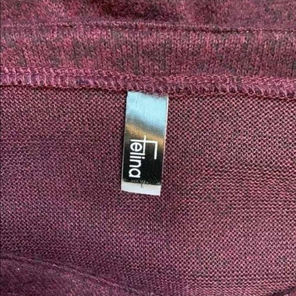 Size Lg Women's lightweight asymmetrical sweater from Felina - Picture 4 of 7